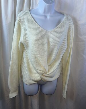 Sage The Label Women’s Hold You Close Cream Knotted From Pullover Sweater Size M